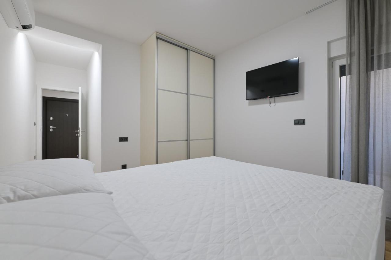 The Eagle Apartment Novalja Ngoại thất bức ảnh